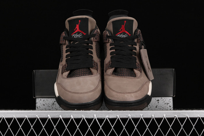 air jordan 4 x travis scott aj4-882335