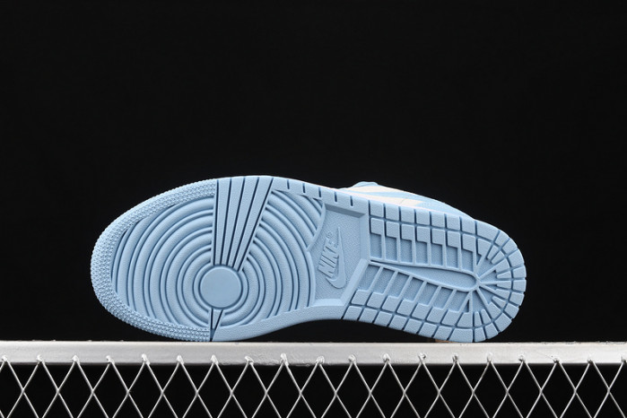 air jordan 1 low university blue wmns dc0774-050