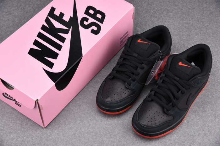 nike sb dunk low black pigeon - 883232-008