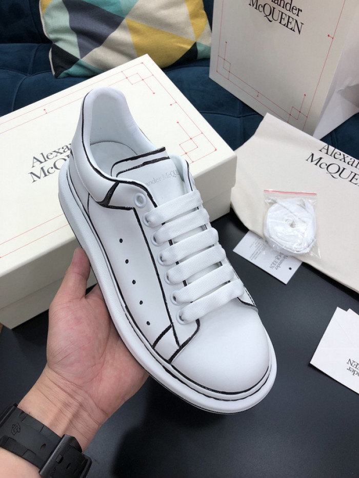 alex mcqu sneakers