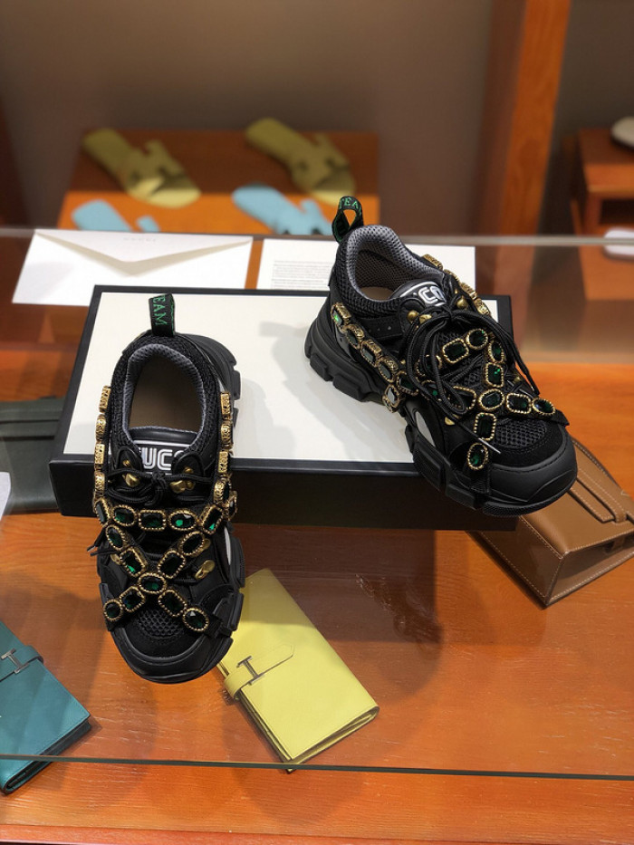 gui sneaker 21121402