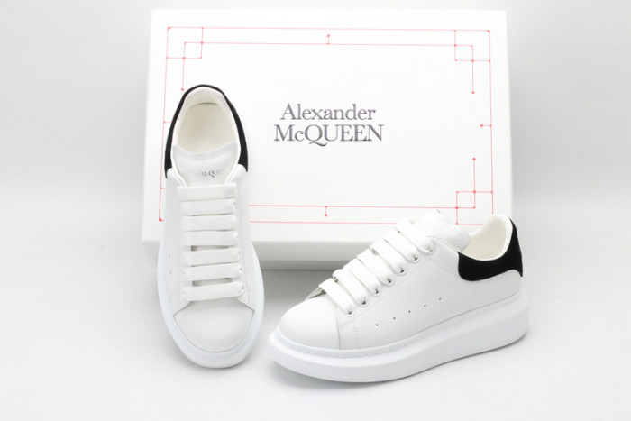 alex mcqu sneakers