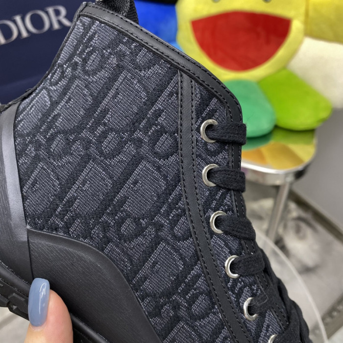 dr b28 high-top sneakers