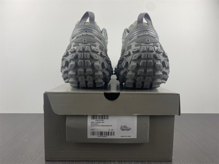 bl deferder chunky-sole sneaker