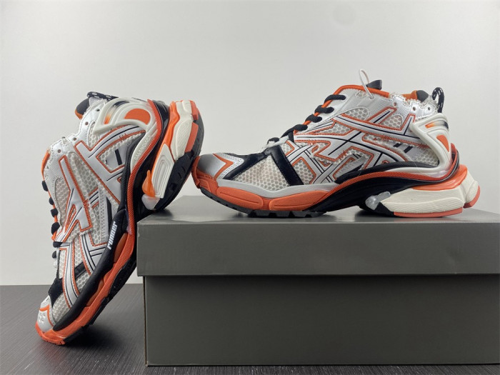 bl runner trainers sneakers