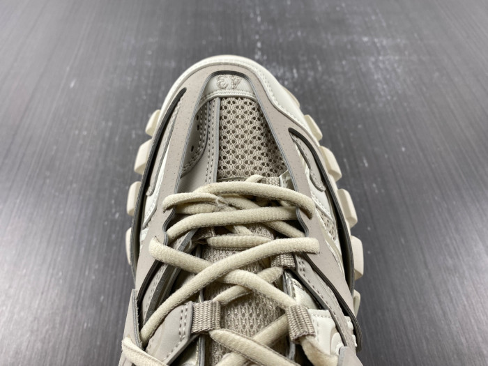 bl track trainers sneaker