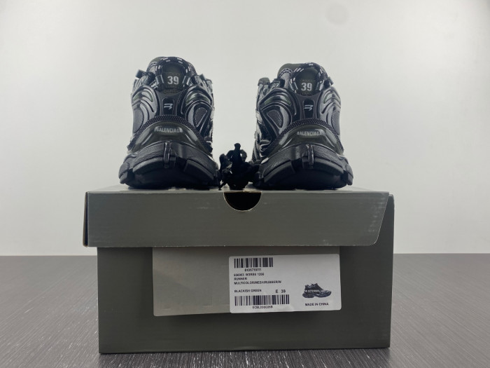 bl runner trainers sneakers