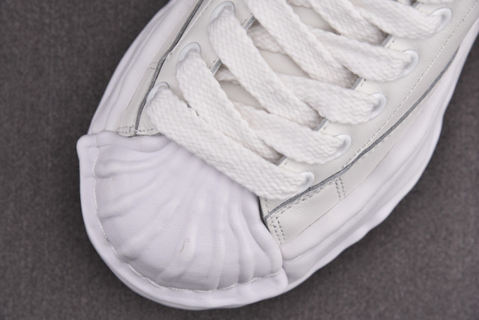 Ma*s*n mihara yasuhiro sneaker