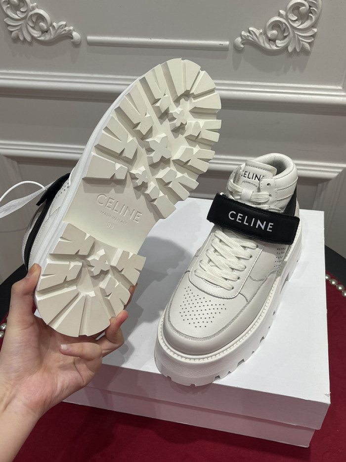 clin sneaker