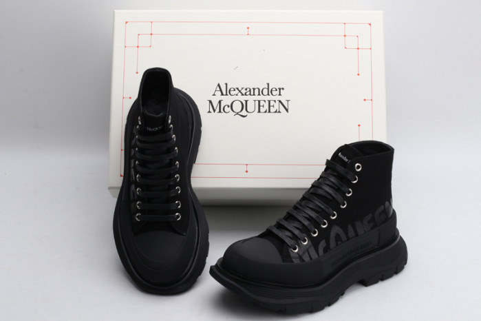 alex mcqu sneakers