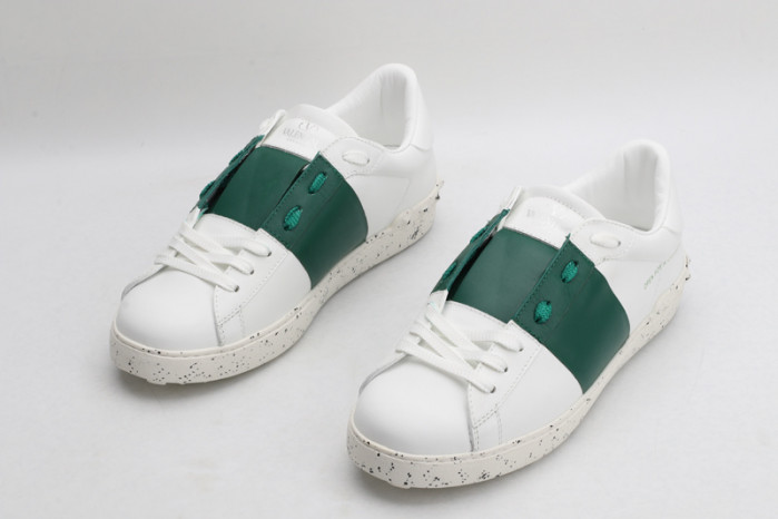 v*lentino sneaker