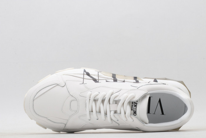 v*lentino sneaker