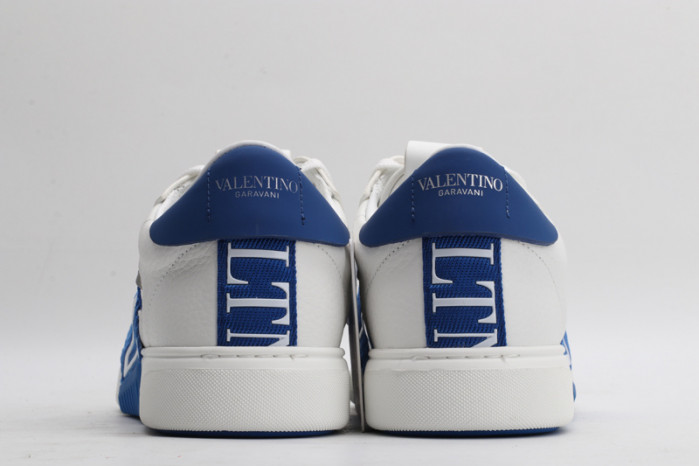 v*lentino sneaker