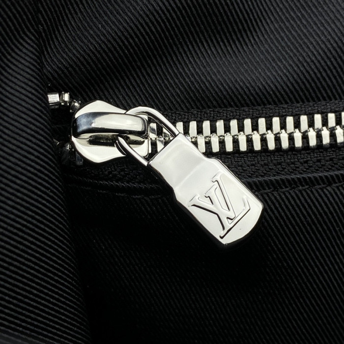 LU VI BAG 28.3x18.3x4.3cm