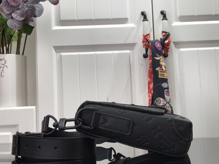 LU VI BAG 24x18x5.5cm