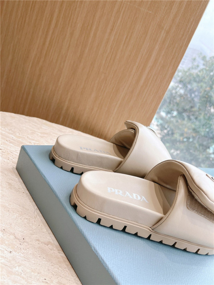 prad slippers