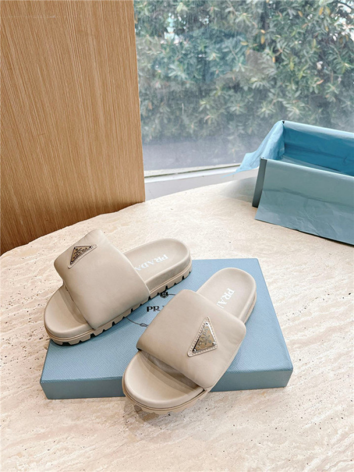 prad slippers