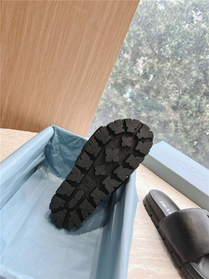 prad slippers