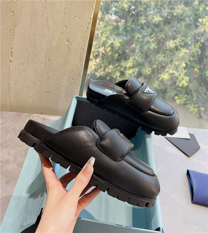prad slippers