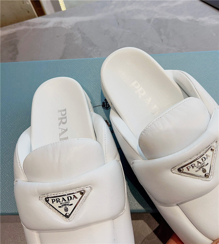 prad slippers