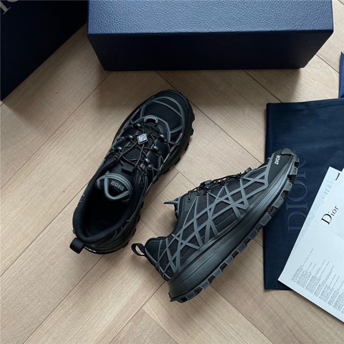 dr b31 trainer sneaker