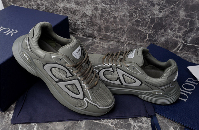 dr b30 trainer sneaker