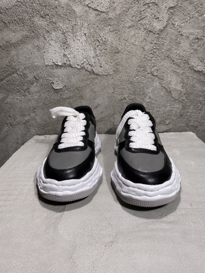 Ma*s*n mihara yasuhiro sneaker