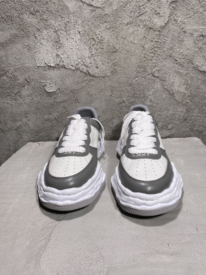 Ma*s*n mihara yasuhiro sneaker