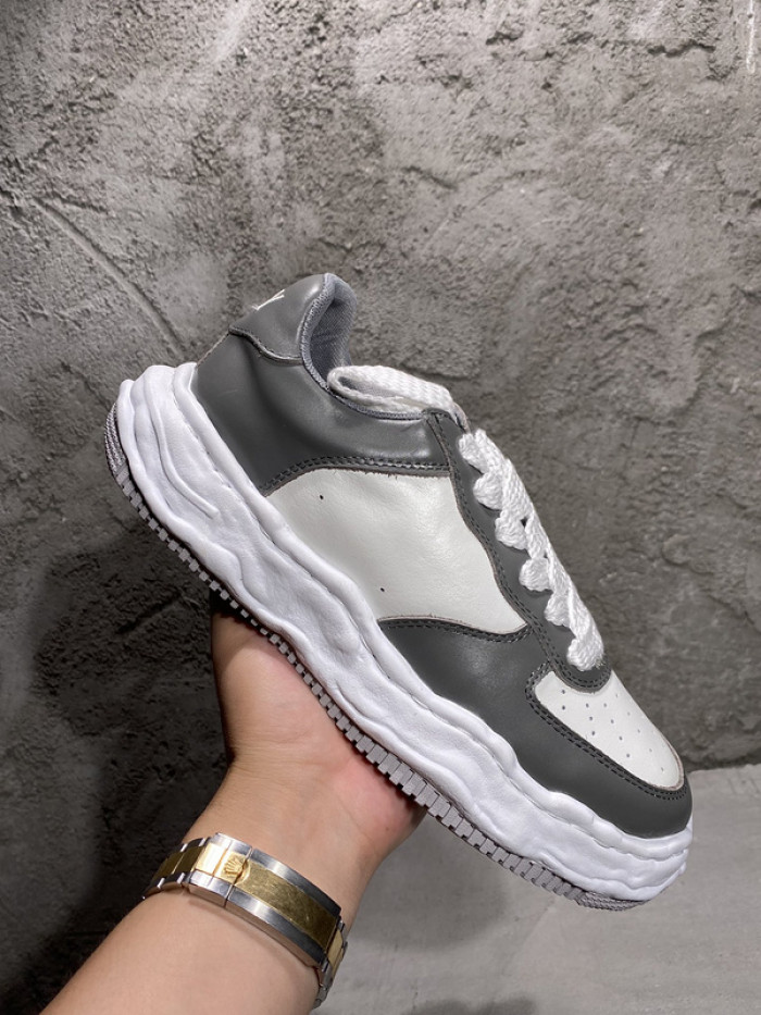 Ma*s*n mihara yasuhiro sneaker