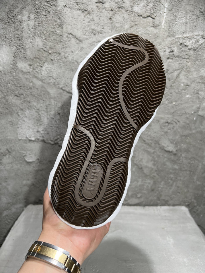 Ma*s*n mihara yasuhiro sneaker