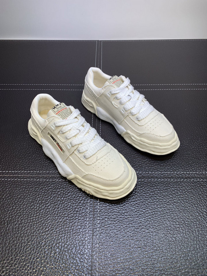 Ma*s*n mihara yasuhiro sneaker