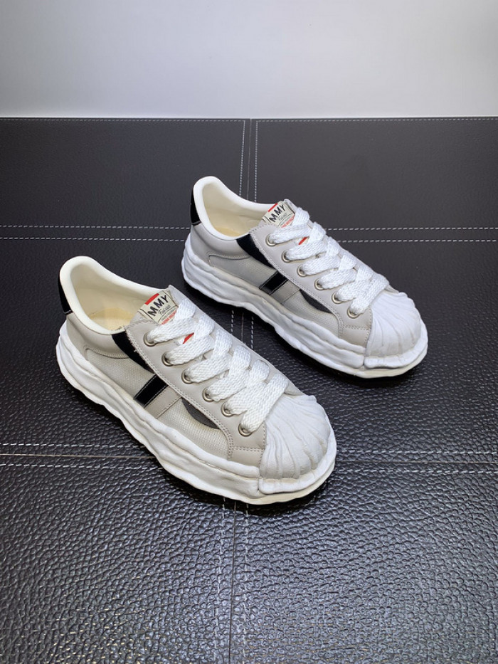Ma*s*n mihara yasuhiro sneaker