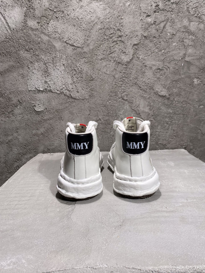 Ma*s*n mihara yasuhiro sneaker