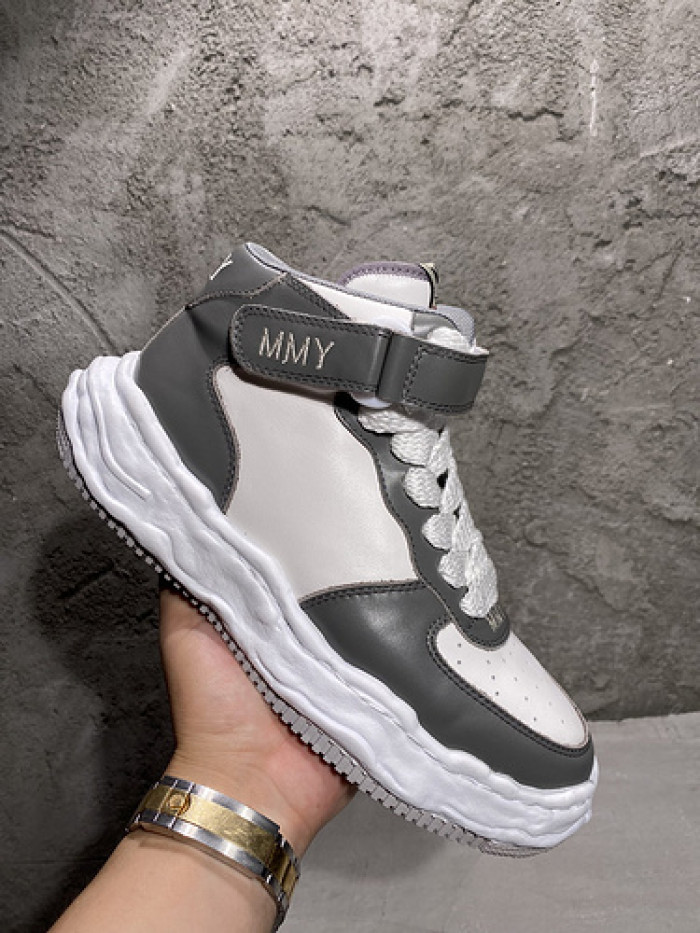 Ma*s*n mihara yasuhiro sneaker