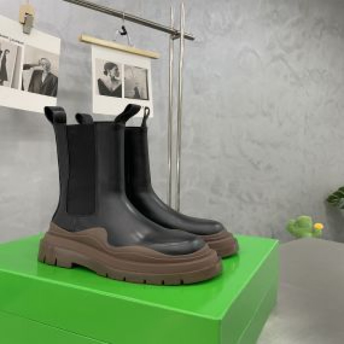 bo*te*ga Ve*ne*ta boots