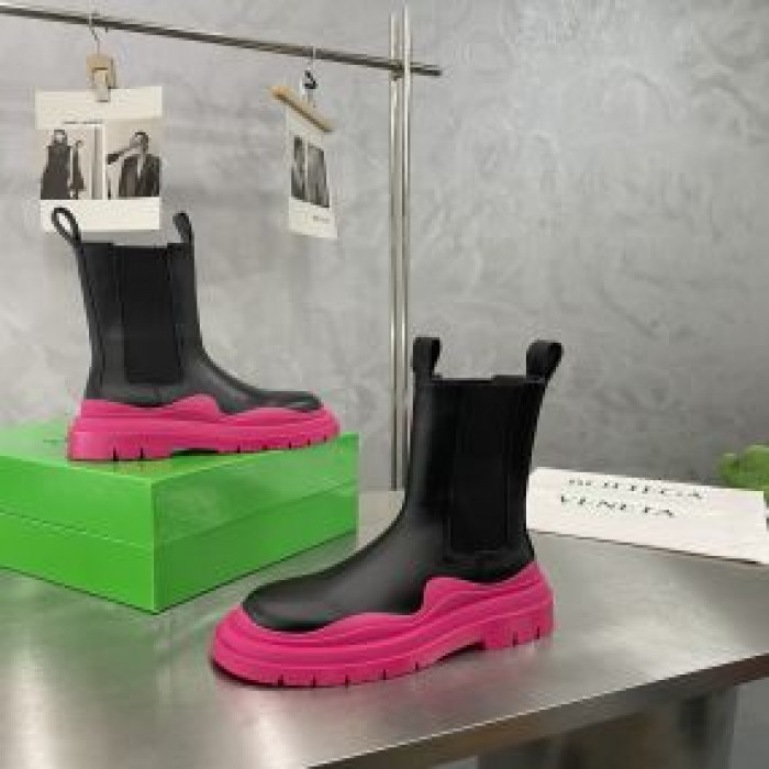 bo*te*ga Ve*ne*ta boots