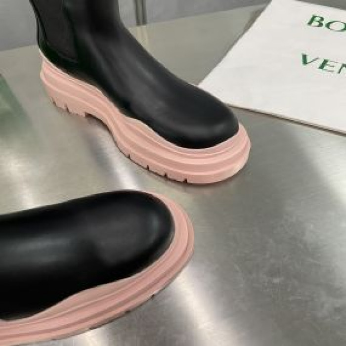 bo*te*ga Ve*ne*ta boots