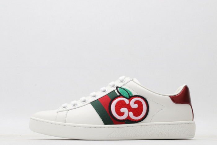 gi ace embroidered low-top sneaker
