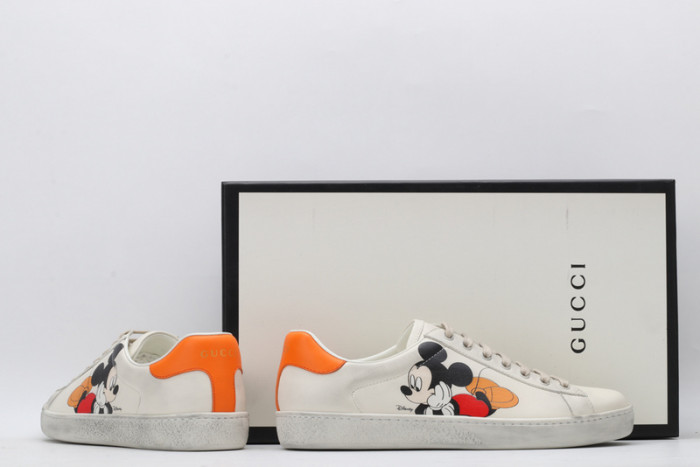 gi ace embroidered low-top sneaker