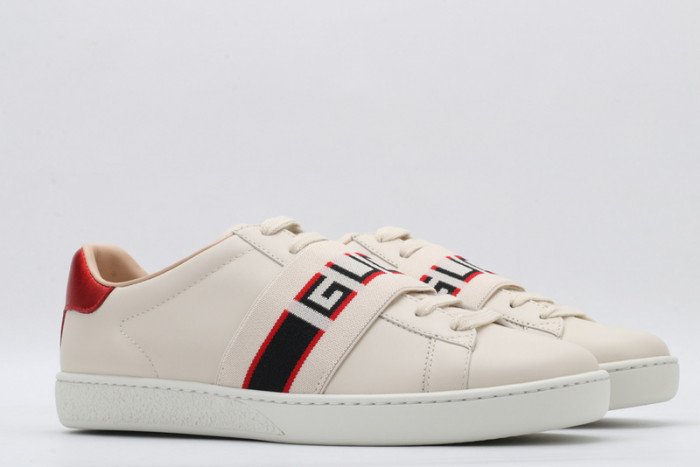 gi ace embroidered low-top sneaker