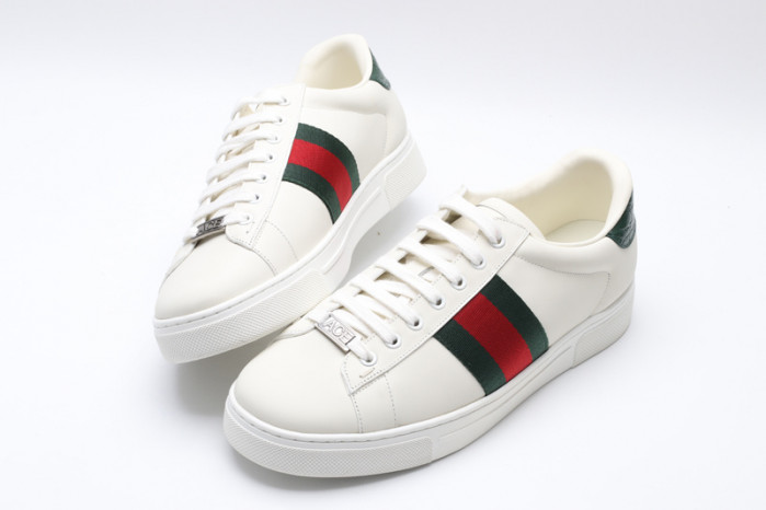 gi ace embroidered low-top sneaker