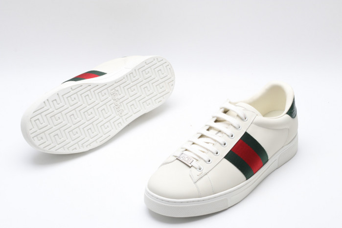 gi ace embroidered low-top sneaker