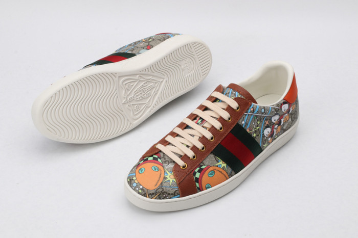 gi ace embroidered low-top sneaker
