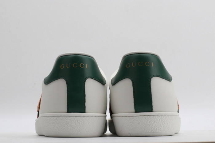 gi ace embroidered low-top sneaker