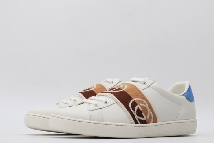 gi ace embroidered low-top sneaker