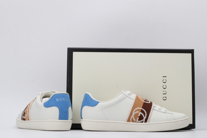 gi ace embroidered low-top sneaker