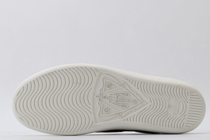 gi ace embroidered low-top sneaker