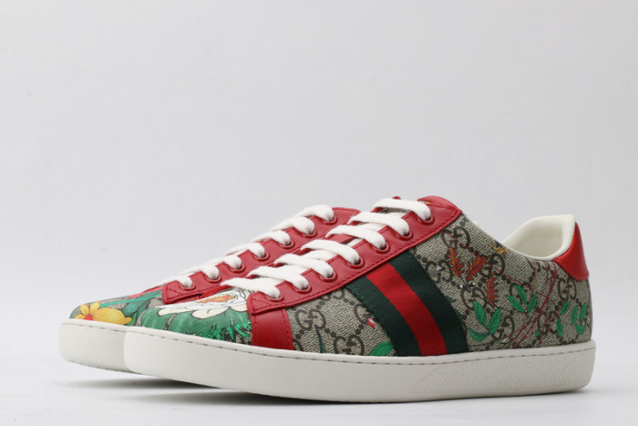 gi ace embroidered low-top sneaker