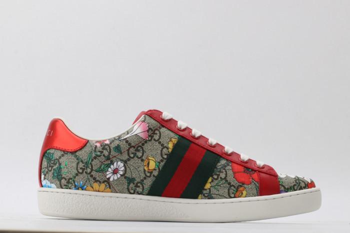 gi ace embroidered low-top sneaker