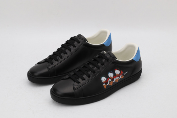 gi ace embroidered low-top sneaker